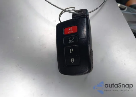 2017 Toyota Rav4 Limited z USA, uszkodzony, nr VIN 2T3YFREV0HW404143